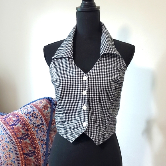 Moda Intl halter top black white size large